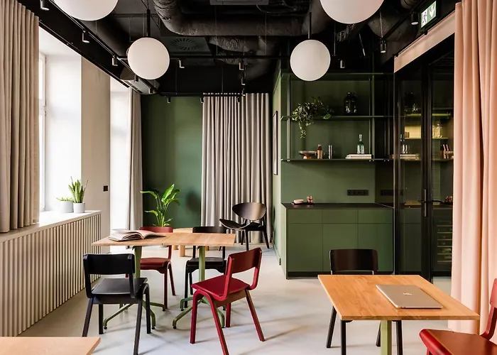 Apart-hotel Plantonia 4*