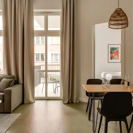 Plantonia Lägenhetshotell Kraków