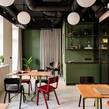 Aparthotel Plantonia *