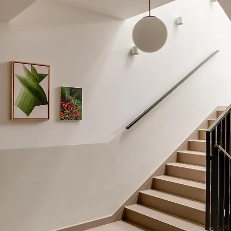 Plantonia Aparthotel 4*